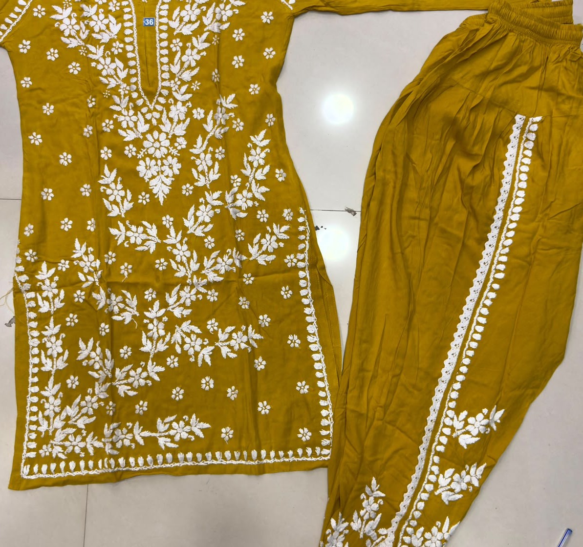 Scalloped Floral Cotton Chikankari Palazzo Pant